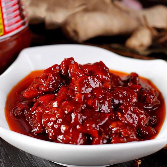 

Sambal Minyak Cabe Doubanjiang / Chili Oil / Botol Plastik (500 gr) AM99