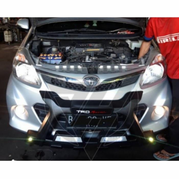 Tanduk Depan Bumper Depan Model Luxury Mobil Avanza Xenia