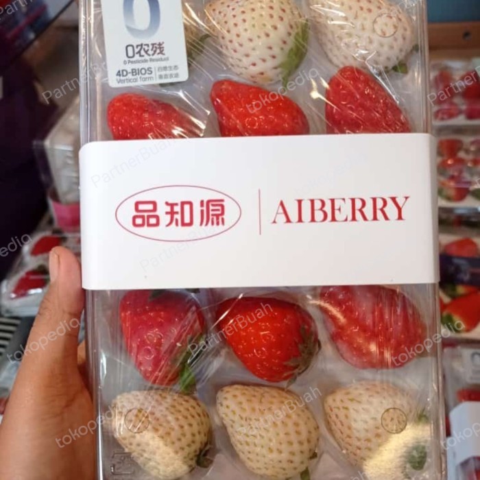 

Strawberry Mix Putih Dan Merah Mix strawberry White&Red 250 grm
