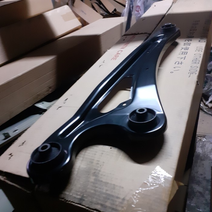 arm belakang assy suzuki karimun wagon r