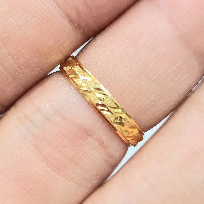CINCIN KAWIN UKIR TERANG JAYA emas kuning 700/16k