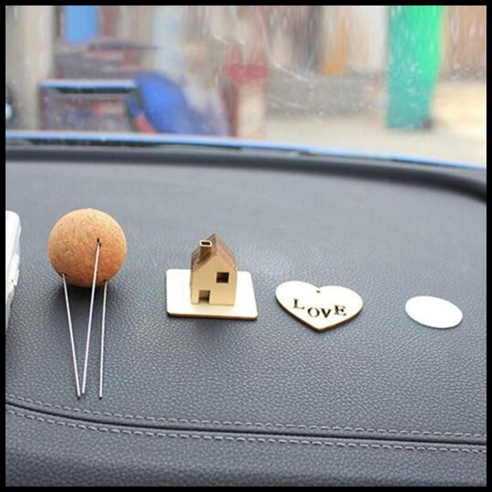 Pajangan Dashboard Flying Up Balon Hiasan Custom Rakit Dekorasi Mobil