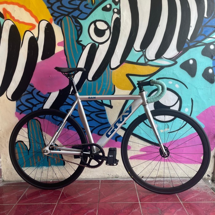TERBARU Fullbike Gray rain fixie aerodinamis 700c keren alloy terbaru