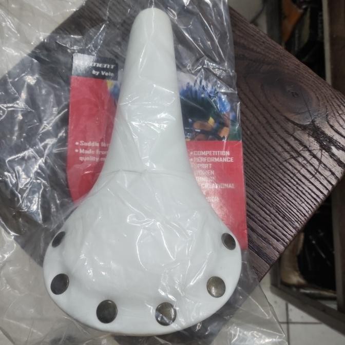 Sadel paku element putih sadel paku velo taiwan