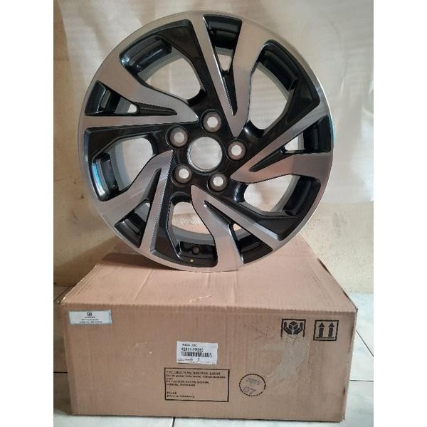 Velg Innova Reborn 2021 2022 Facelift Ori Toyota