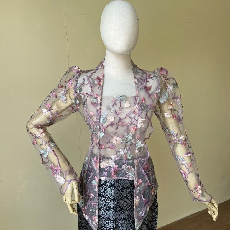 marin ready kutubaru motif bunga | kutubaru modern | kebaya wisuda | kebaya modern