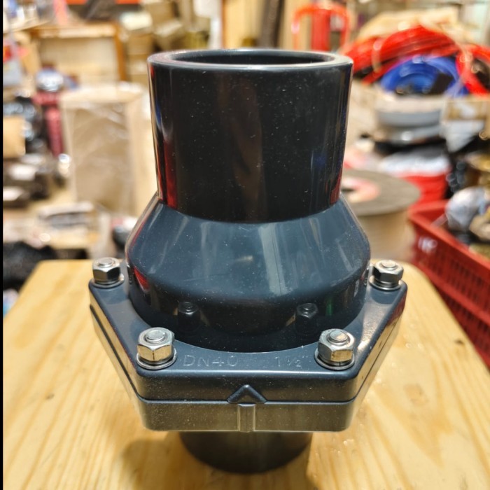 swing check valve pvc 1 1/2" inch