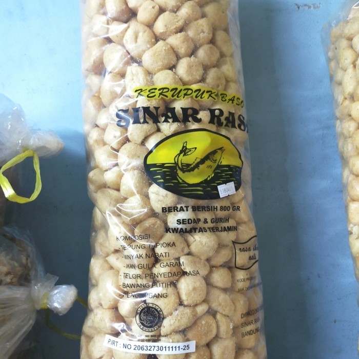 

KERUPUK BAKSO IKAN BERAT 800 GRAM TERLARIS SINAR RASA
