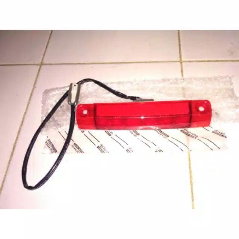 Lampu Spoiler Agya Ayla Avanza Xenia Calya Sigra Original