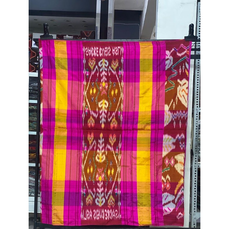 Sabbeh Bugis Sarung Sutra Asli Makassar