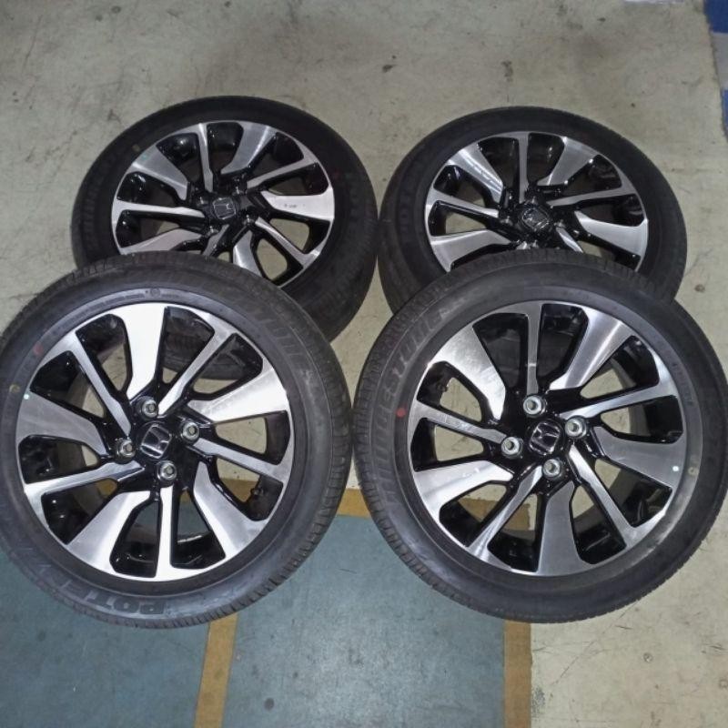 Velg Mobil Second Std Brio Rs Ring 15 Pcd 4100 + Ban Bridgestone 185 55 R15
