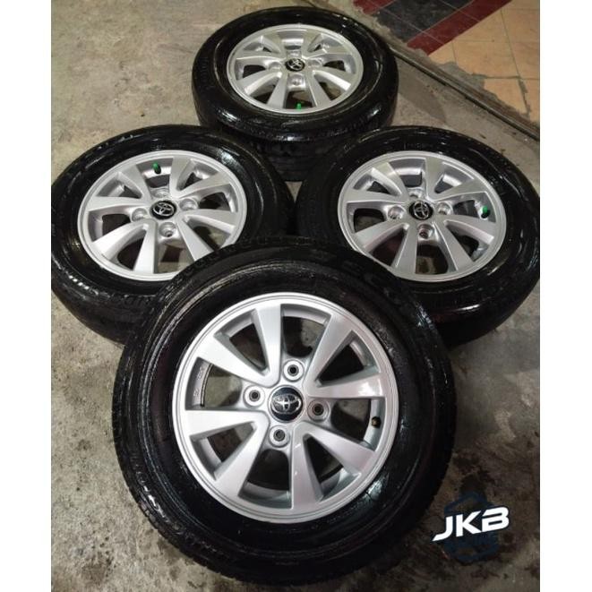 Velg Mobil Bekas Avanza Ring 14 Ban Seken 175 65 R14