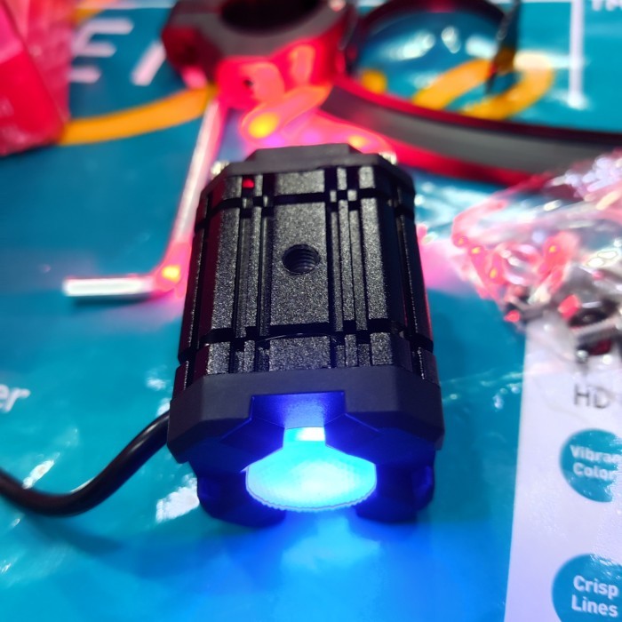 LAMPU TEMBAK D2 Q2 PUTIH KUNING MYTH 15 WATT STROBO