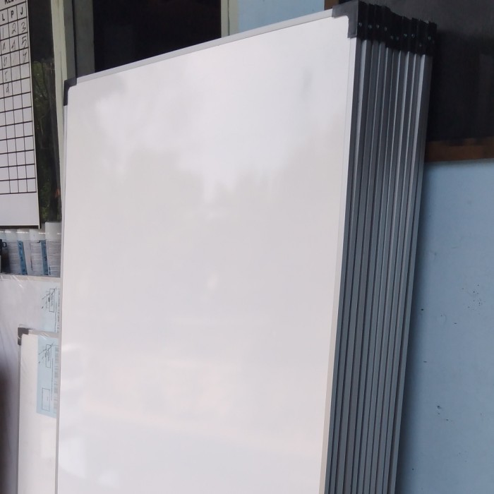 

Papan Magnetik 90 120 Cm