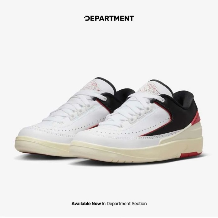 Sepatu Sneakers Wanita NIKE AIR JORDAN 2 RETRO LOW FD4849106 ORIGINAL