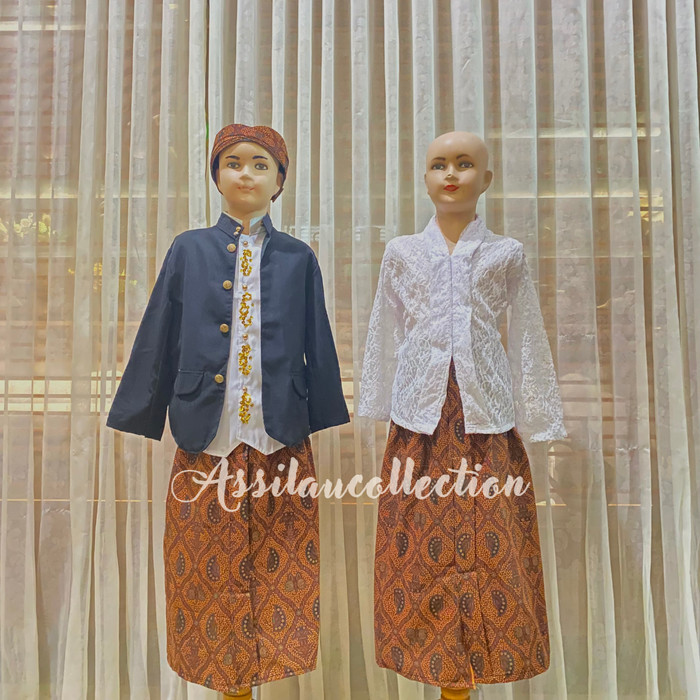 Yuliyansih - Baju Adat Beskap Jawa Tengah Anak Satuan (Laki/Cewek)