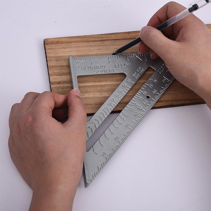 

Penggaris Siku Segitiga Taffware Mistar Tukang Triangle Ruler Aluminium Alloy