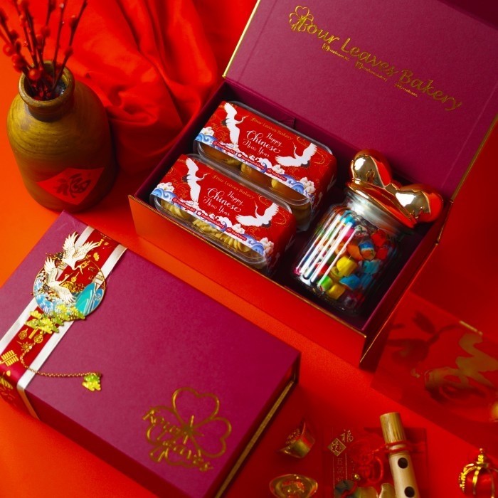 

HAMPERS DELUXE IMLEK / PARCEL SINCIA / NASTAR WISMAN / STAR CHEESE