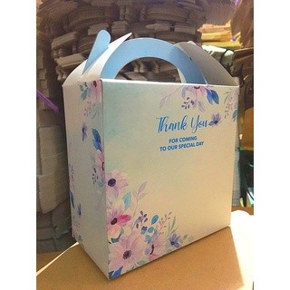 

Box Souvenir Mangkok Twotone 310Gr 15X8X15 Soft Blue (04)
