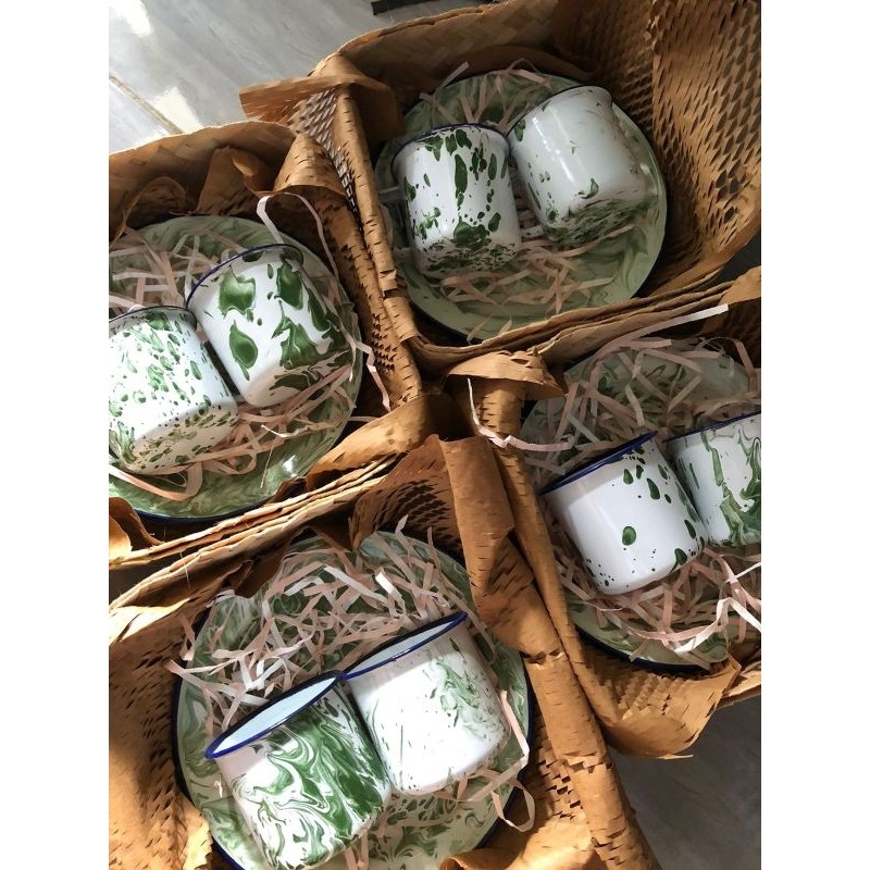 

Hampers Idul Fitri Dan Kado Set Enamel Paket Blirik