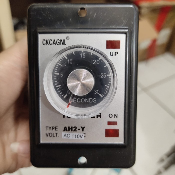 IC TIMER CKCAGNL AH2-Y AH2Y 30S 30SEC 30 SEC 110VAC 50/60HZ