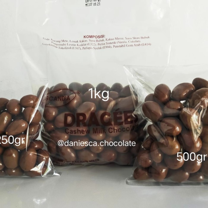 

1kg coklat Scandia cashew coklat isi kacang Mede seperti Delfi mede