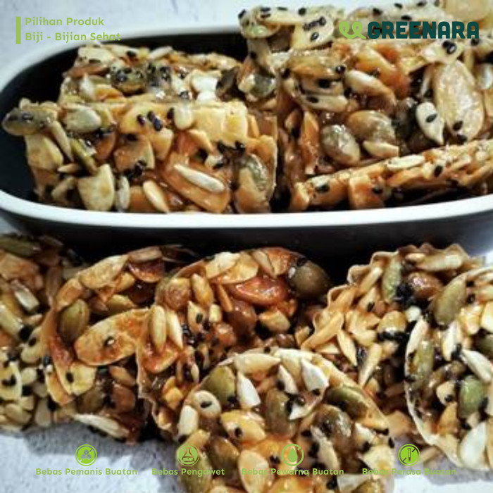 

BIJI PANGGANG CAMPUR (KUACI,BIJI LABU) 1KG / ROASTED MIXED SEEDS