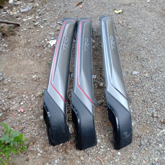 bodykit depan trd rush 2018 2020