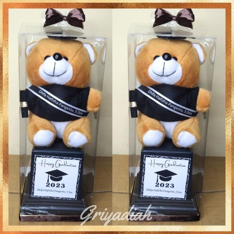 TERMURAH HADIAH WISUDA, PIALA BONEKA WISUDA/ BONEKA WISUDA et-98