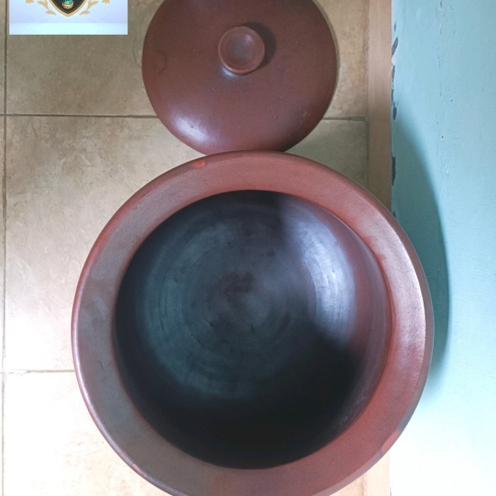 Kuali Jumbo Gerabah Tanah Liat Kwali Diameter 35 Cm Tradisional Jawa