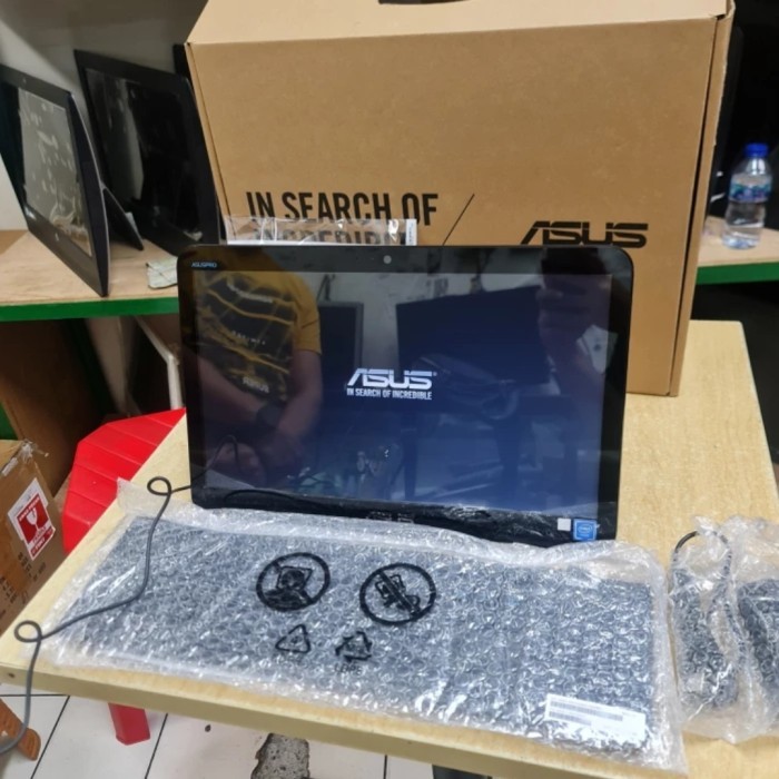 PC AIO Asus V161-A14GART Intel N4020 RAM 4GB SSD 256GB Windows 11 Touchscreen 15,6"