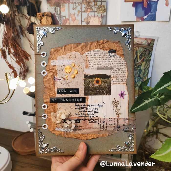 

Ready Jurnal Vintage Kolase Custom Notebook Hardcover A5 200 halaman