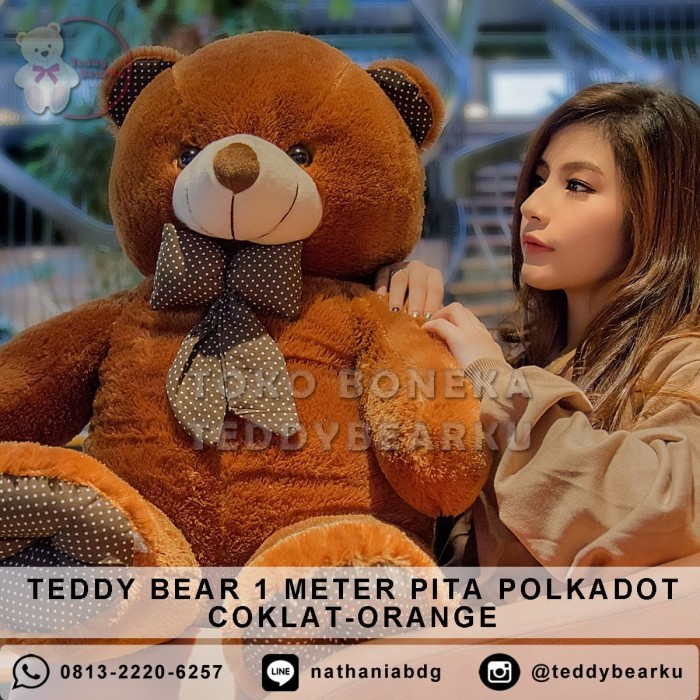 

BONEKA TEDDY BEAR JUMBO 1 METER PITA POLKADOT COKLAT ORANGE