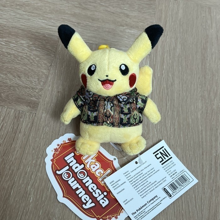 

BONEKA PIKACHU BATIK SMALL / KECIL ORIGINAL PIKACHU INDONESIA JOURNEY