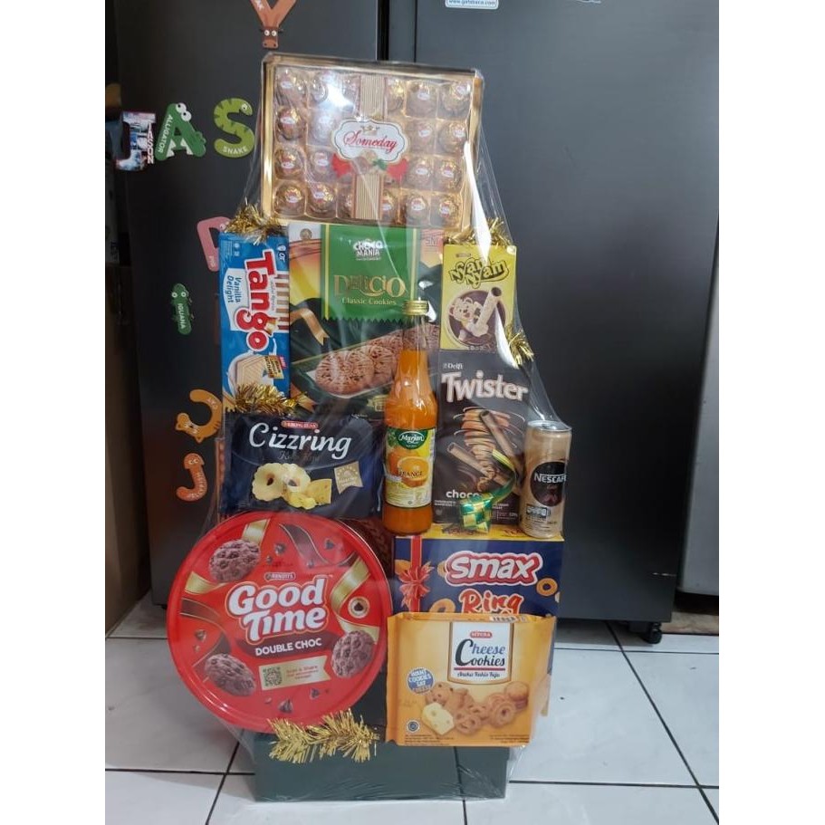 

Terlaris Parcel Lebaran 2023 Hampers (8) Murah Meriah Ready Stok
