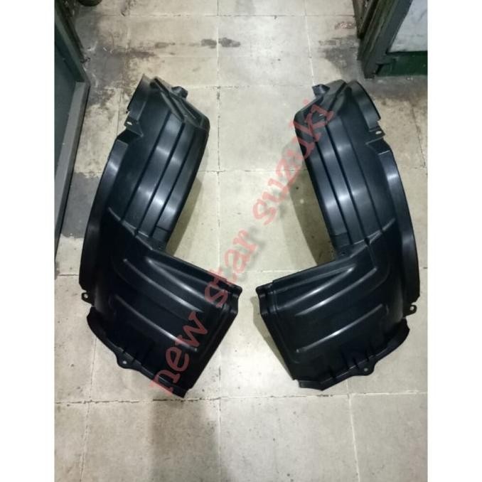 al liner fender apv arena