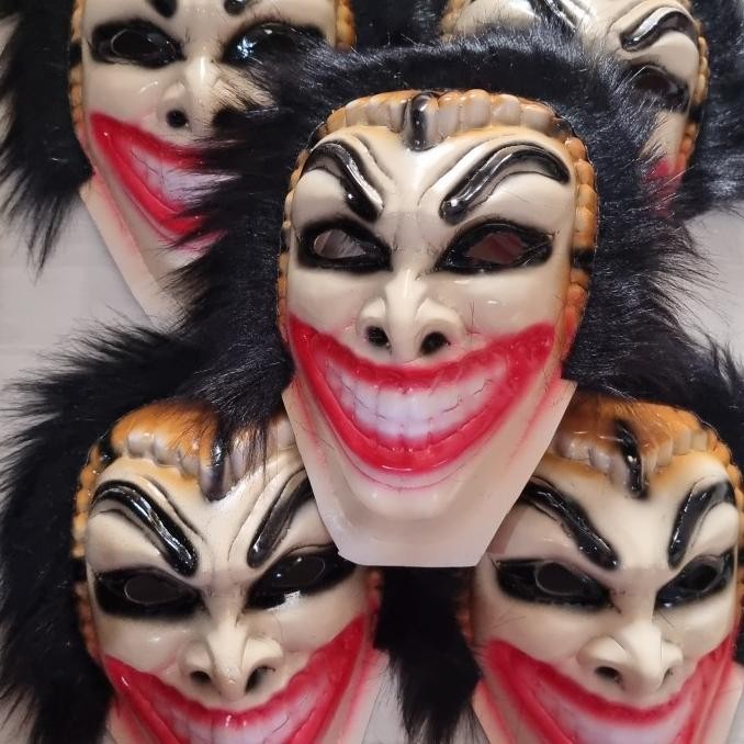 .........] Topeng setan Halloween /Aneka Topeng Halloween