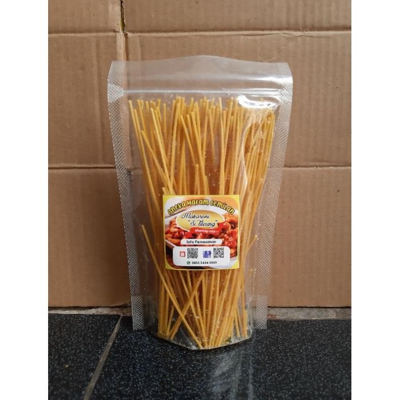 

Original Mie Lidi Si Tileung 1Kg/Mie Biting/Mie Jepang/Nyenyerean/Cemialan Khas Bandung High Quality