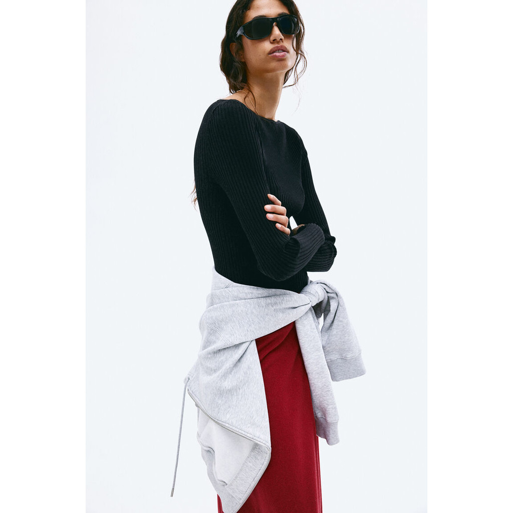 H&M Wanita Rib-knit boat-neck top 1227735_1