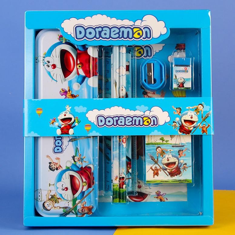 

Ez23 SET ATK GIFT BOX KIDS ANAK MOTIF ASTRONOT DINOSAURUS ANIMAL OCEAN UNICORN CARS SPIDERMAN FROZEN PRINCESS HELLO KITTY DORAEMON PONY PENSIL PENGGARIS PENGHAPUS RAUTAN / 1 SET PENCIL HADIAH P9 Viral