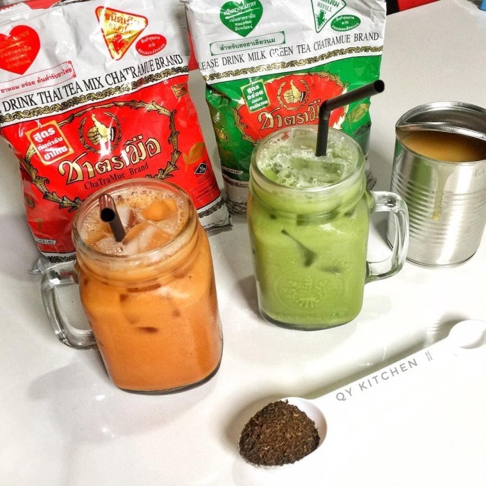 

Cha Tra Mue No. 1 Thai Green Tea Nomer 1 200G