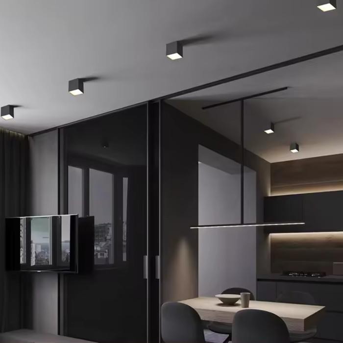 Kap Lampu Downlight Outbow Fitting E27 Kotak Hitam Putih