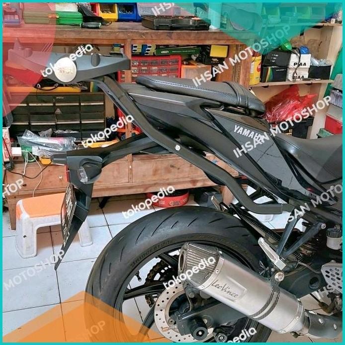 Breket Braket Top Box SRV GIVI Yamaha R25 MT25 140BZ4 perkakas