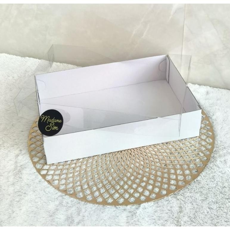 

ii-99 BOX MIKA SESERAHAN - DUS HANTARAN - KOTAK SOUVENIR 31x21x7 - WK (ISI : 10 PCS) Premium