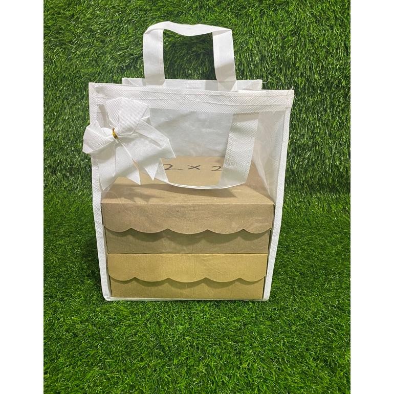 

ORIGINAL HARGA LUSIN ISI 12 BIJI -TAS HAJATAN MIKA TEBAL PREMIUM DI KELASNYA 0.25 MM SIZE 22x22x30cm bu-100