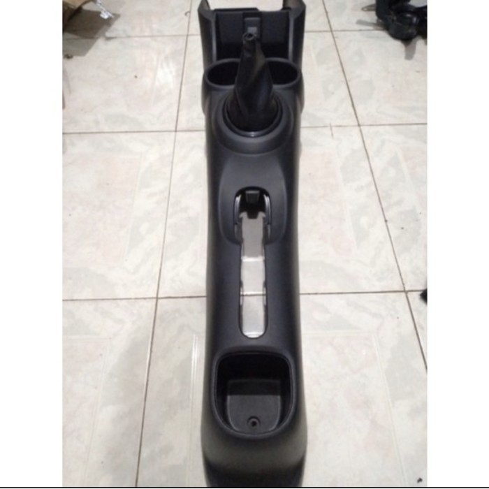 console ctr box console box perseneling mobilio