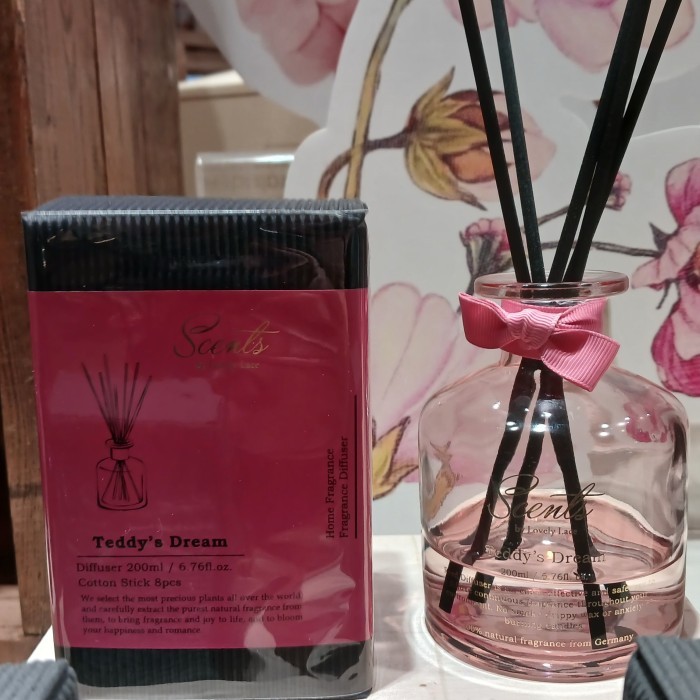 Lovely Lace Reed Diffuser 200ml