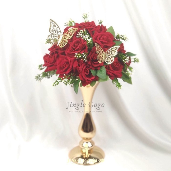 1 SET RANGKAIAN BUNGA MAWAR DENGAN VAS GOLD HIASAN BUNGA MEJA MAKAN
