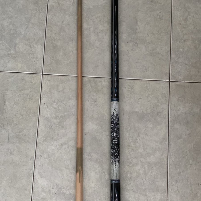 FURY TEMPEST AE 4 CUE BILLIARD
