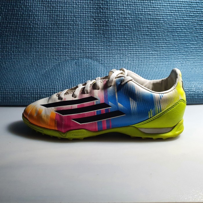 ADIDAS F10 MESSI TURF *RARE*